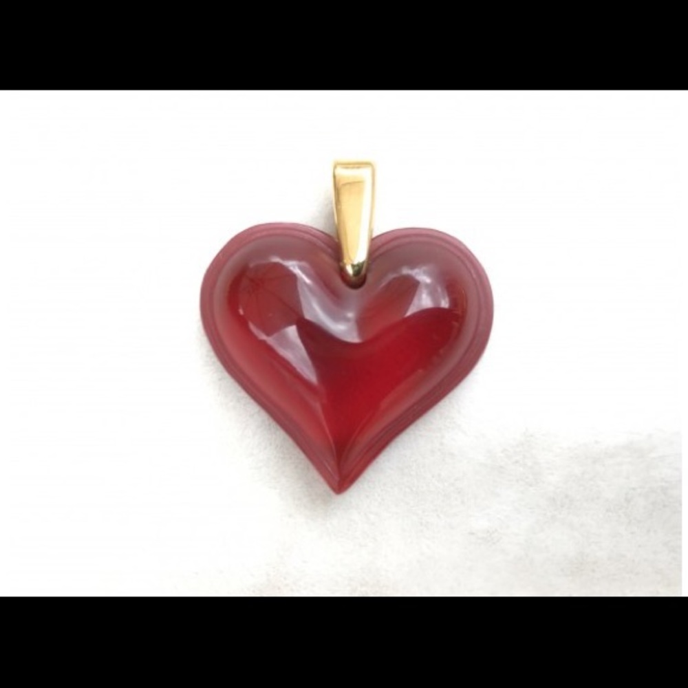 Lalique Red Heart pendant with 14 carat gold drop